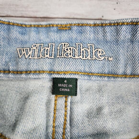 Wild Fable Distressed Denim Mini Skirt Size 4 NWT - Picture 5 of 9